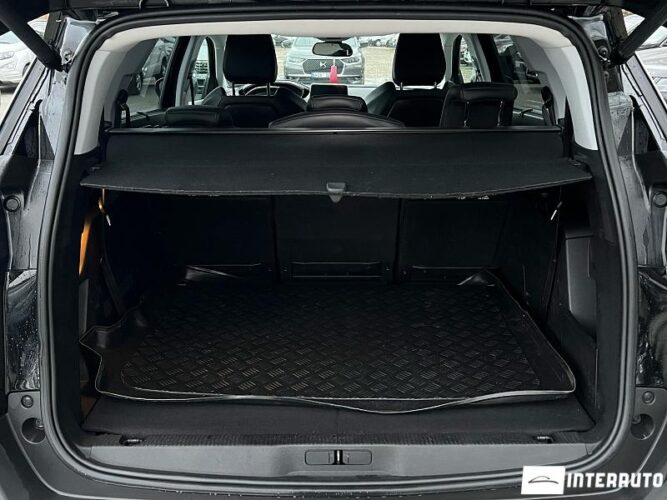 Peugeot 5008 52 interauto-car