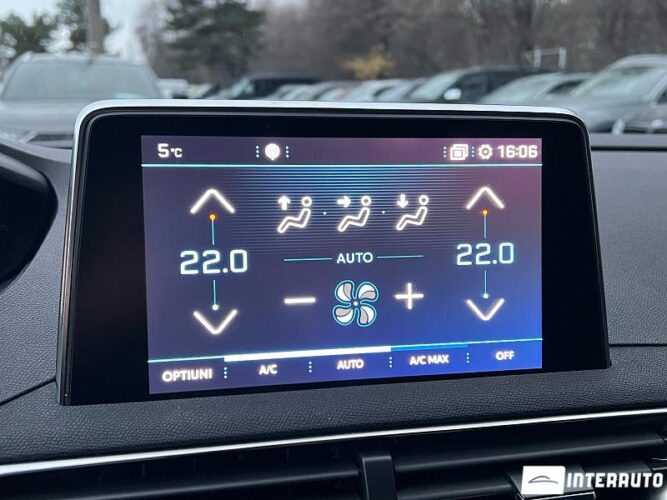 Peugeot 5008 44 interauto-car