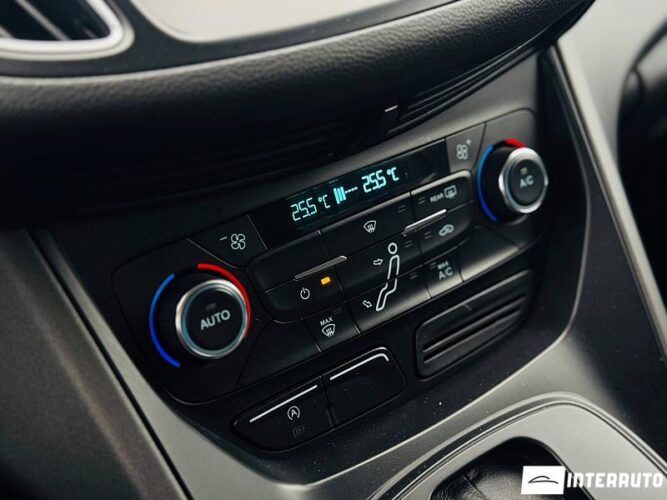 Ford C-MAX 40 interauto-car