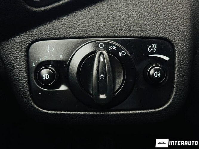 Ford C-MAX 46 interauto-car