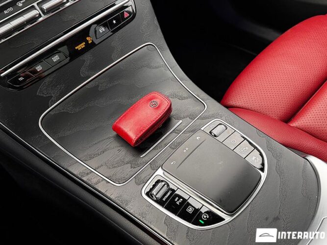 Mercedes GLC 200 44 interauto-car