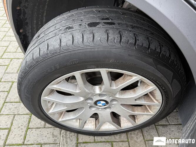 BMW X5 3.0i 52 interauto-car