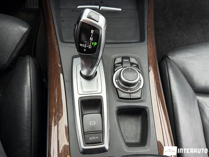 BMW X5 3.0i 47 interauto-car