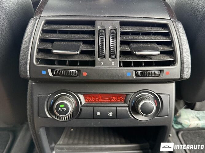 BMW X5 3.0i 58 interauto-car