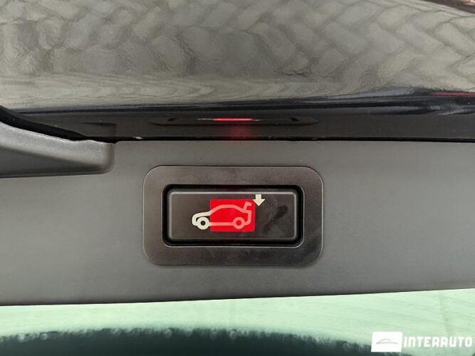 BMW X5 3.0i 59 interauto-car