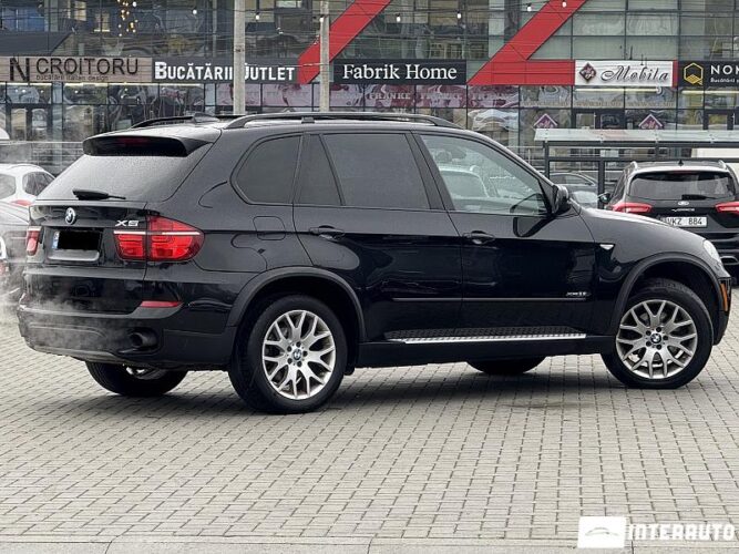 BMW X5 3.0i 38 interauto-car