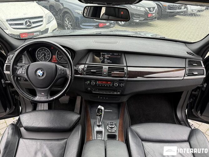 BMW X5 3.0i 41 interauto-car