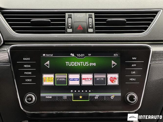 Skoda Superb 43 interauto-car