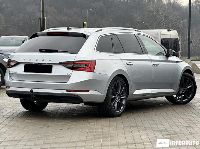 Skoda Superb 37 interauto-car