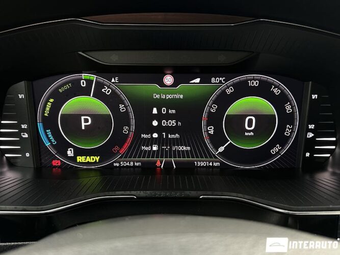 Skoda Superb 42 interauto-car