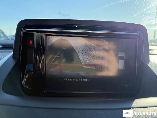 Renault Megane 42 interauto-car