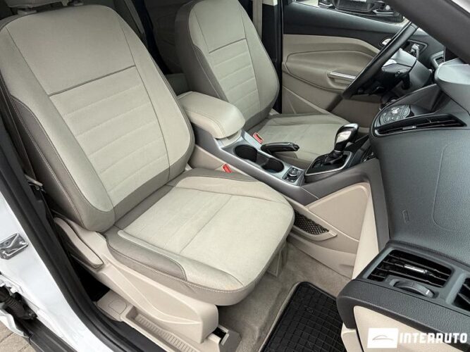 Ford C-MAX 43 interauto-car