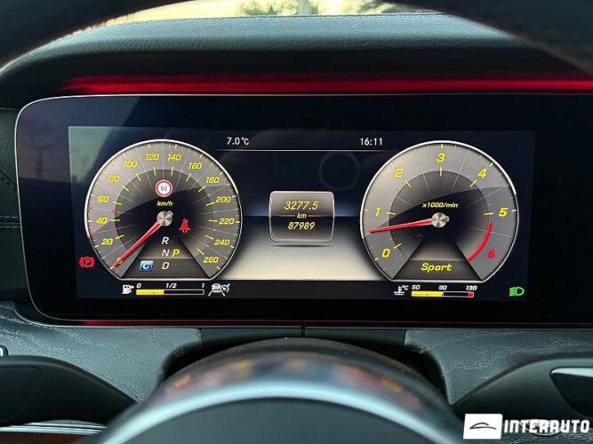 Mercedes CLS 350 39 interauto-car