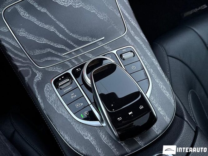 Mercedes CLS 350 42 interauto-car