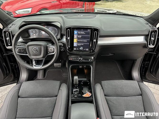 Volvo XC 40 44 interauto-car