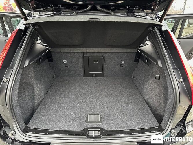 Volvo XC 40 60 interauto-car