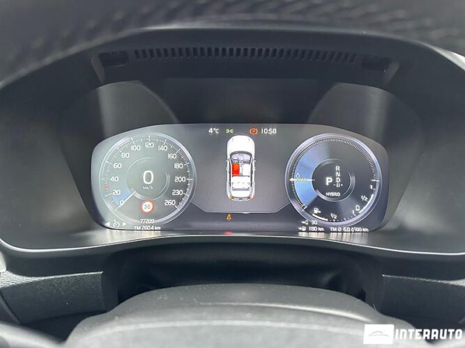 Volvo XC 40 46 interauto-car