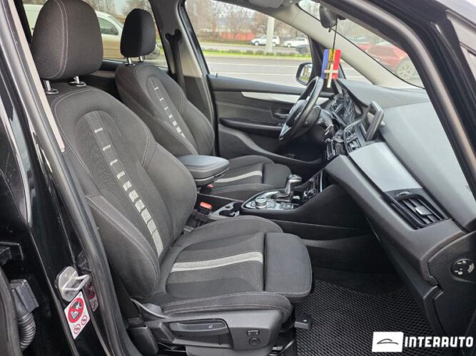 BMW 216d 41 interauto-car