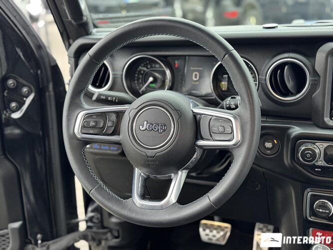 Jeep Wrangler 39 interauto-car