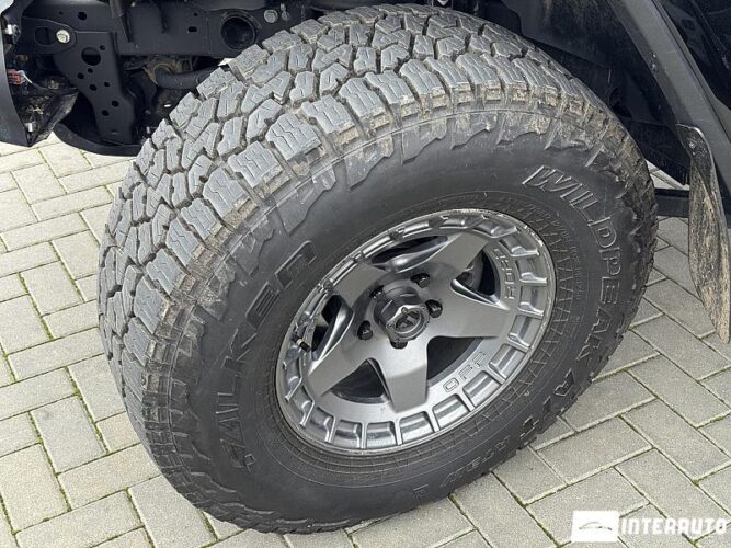 Jeep Wrangler 53 interauto-car