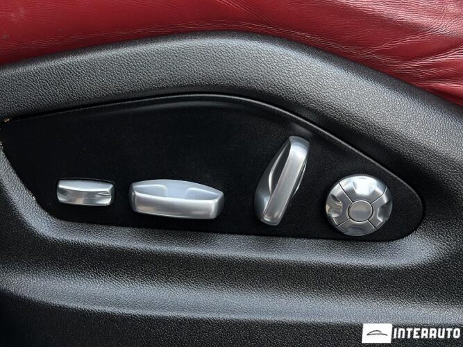 Porsche Cayenne E-Hybrid 45 interauto-car