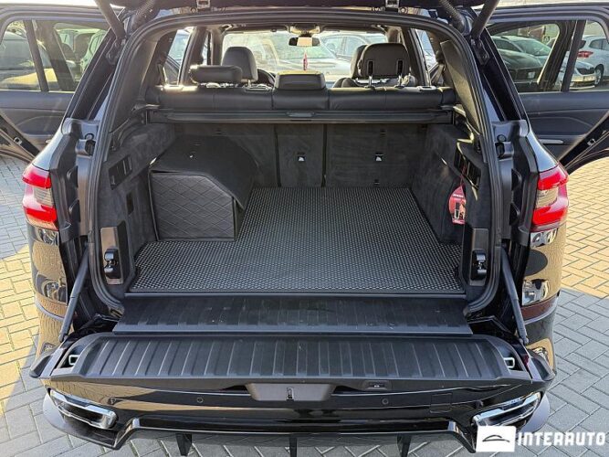 BMW X5 4.0i 61 interauto-car