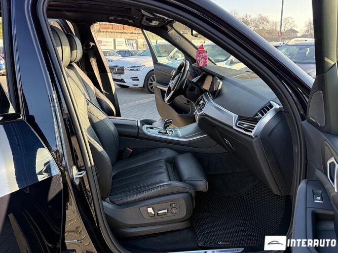 BMW X5 4.0i 54 interauto-car