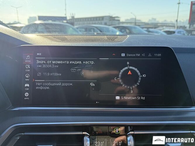 BMW X5 4.0i 48 interauto-car