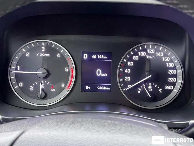 Hyundai Tucson 44 interauto-car