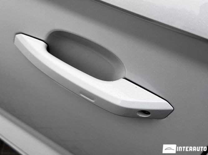 Audi Q5 67 interauto-car