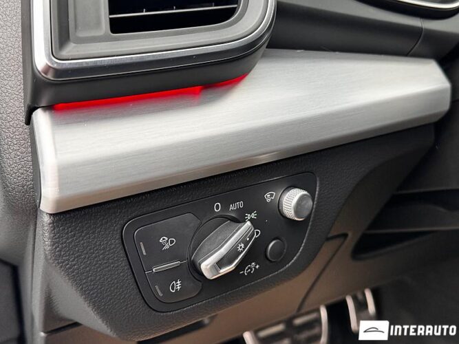 Audi Q5 58 interauto-car