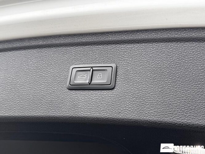 Audi Q5 65 interauto-car