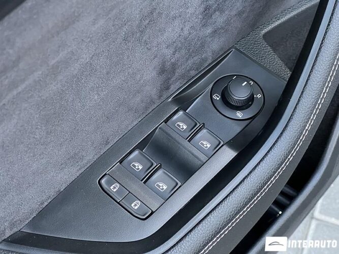 Skoda Superb 54 interauto-car