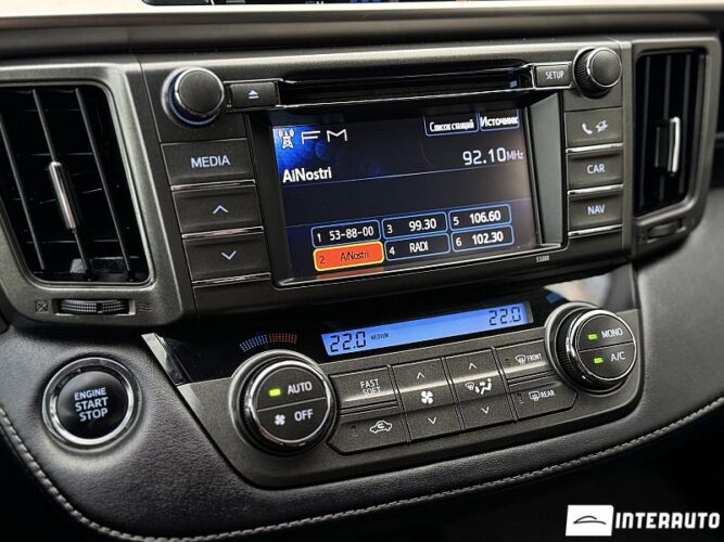 Toyota Rav-4 47 interauto-car