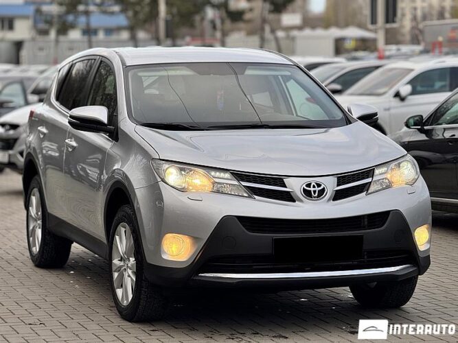 Toyota Rav-4 35 interauto-car