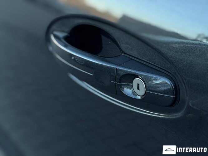 Ford C-MAX 45 interauto-car