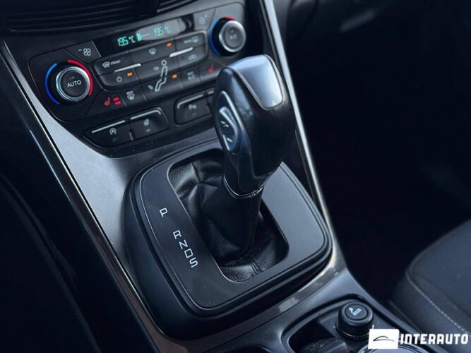 Ford C-MAX 39 interauto-car