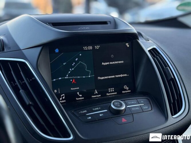 Ford C-MAX 37 interauto-car