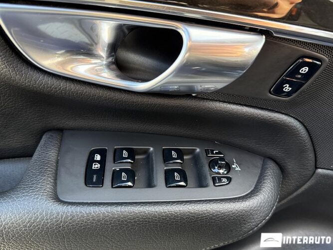 Volvo XC 90 60 interauto-car