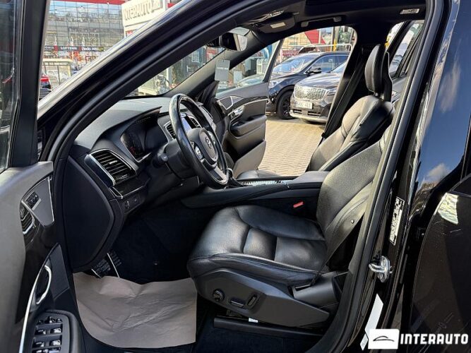 Volvo XC 90 43 interauto-car