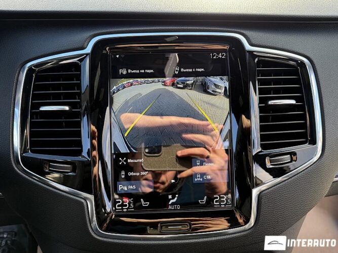 Volvo XC 90 47 interauto-car