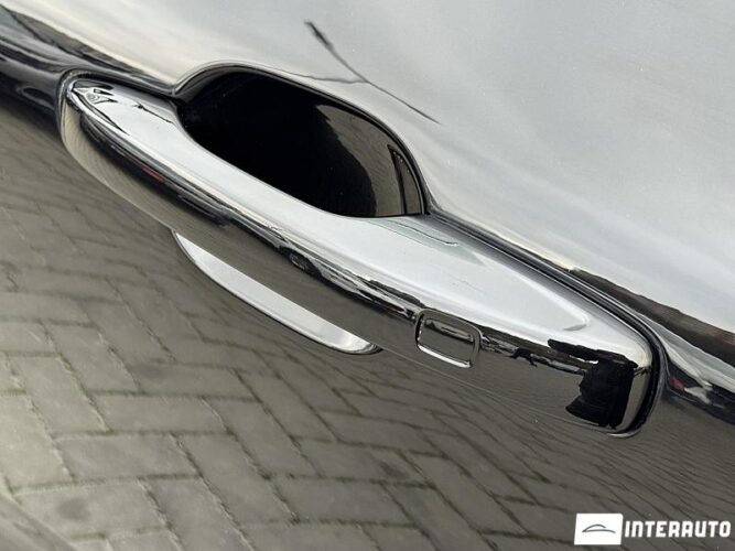 Volvo XC 60 52 interauto-car