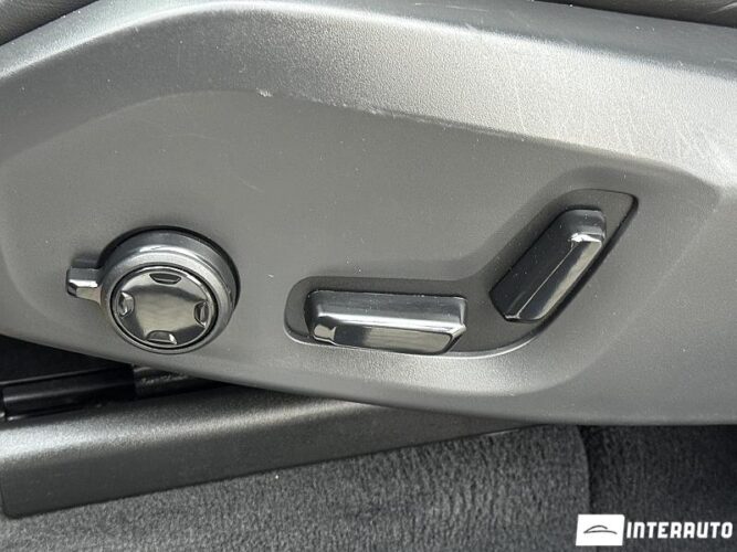 Volvo XC 60 48 interauto-car