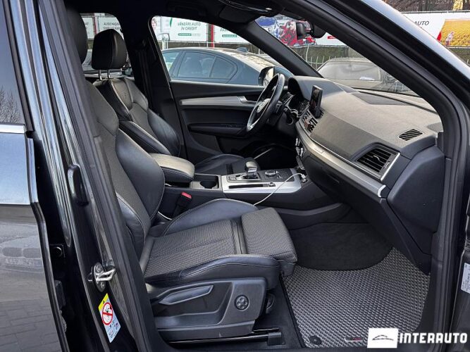 Audi Q5 32 interauto-car