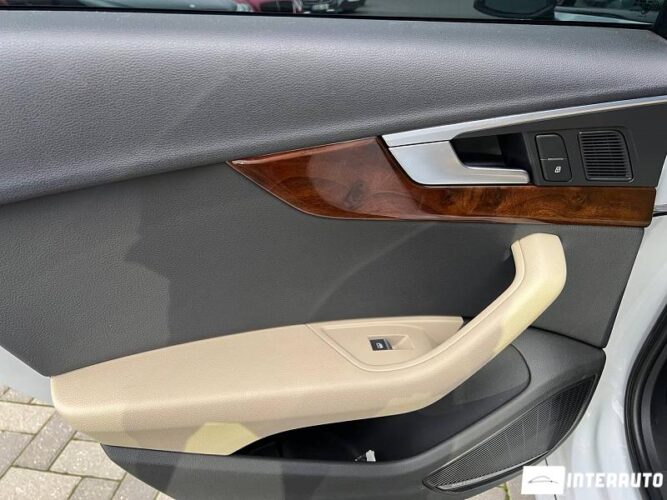 Audi A4 52 interauto-car