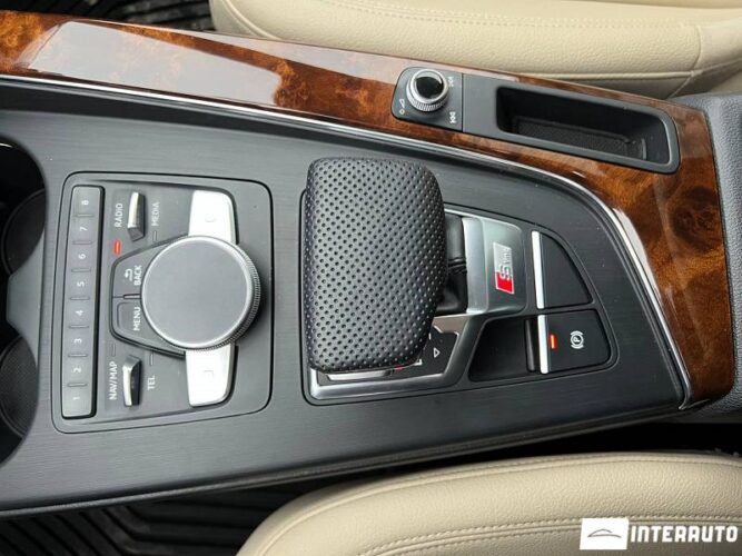 Audi A4 48 interauto-car