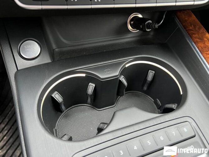 Audi A4 47 interauto-car