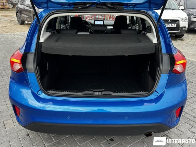 Ford Focus 47 interauto-car