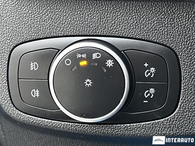 Ford Focus 45 interauto-car