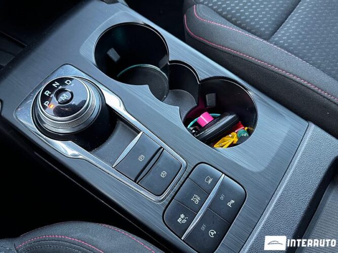 Ford Focus 45 interauto-car